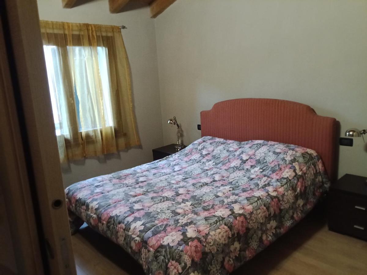 Casa Nonni Apartment มานโตวา ภายนอก รูปภาพ