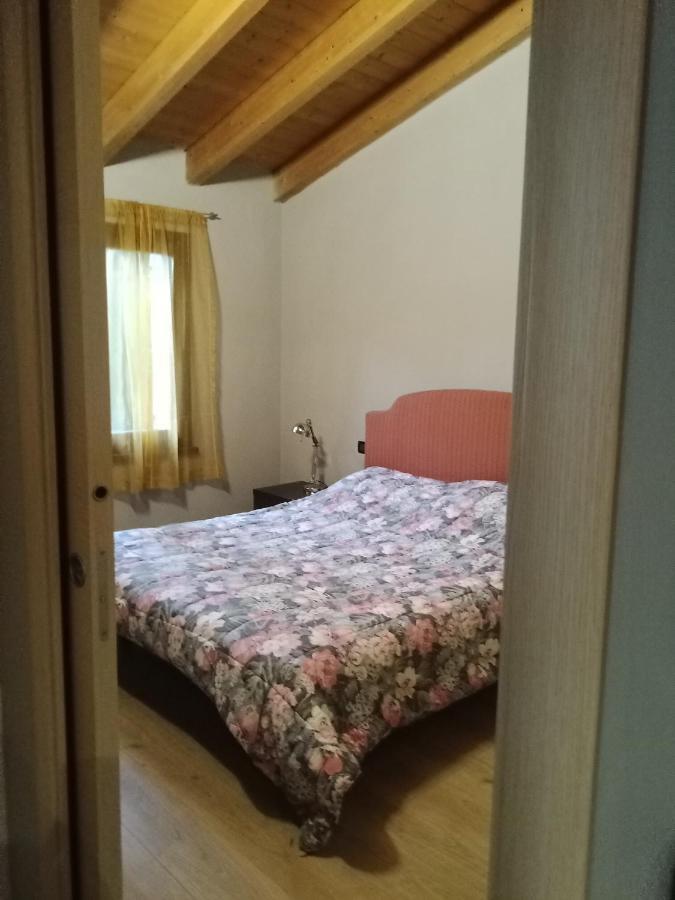 Casa Nonni Apartment มานโตวา ภายนอก รูปภาพ